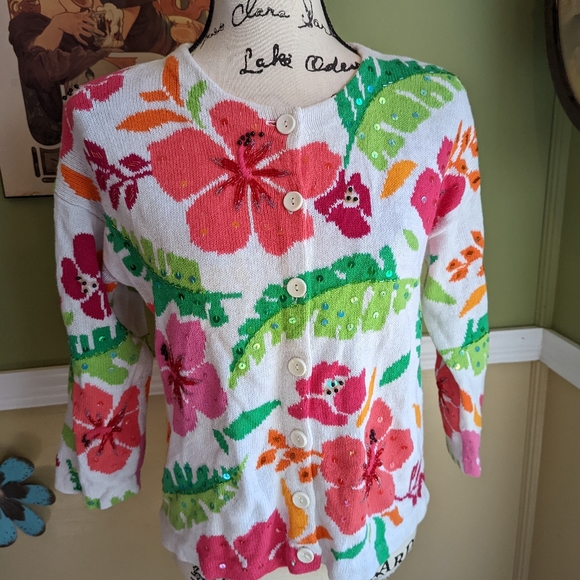 Vintage Janes Closet sweater/ cardigan - Picture 8 of 12